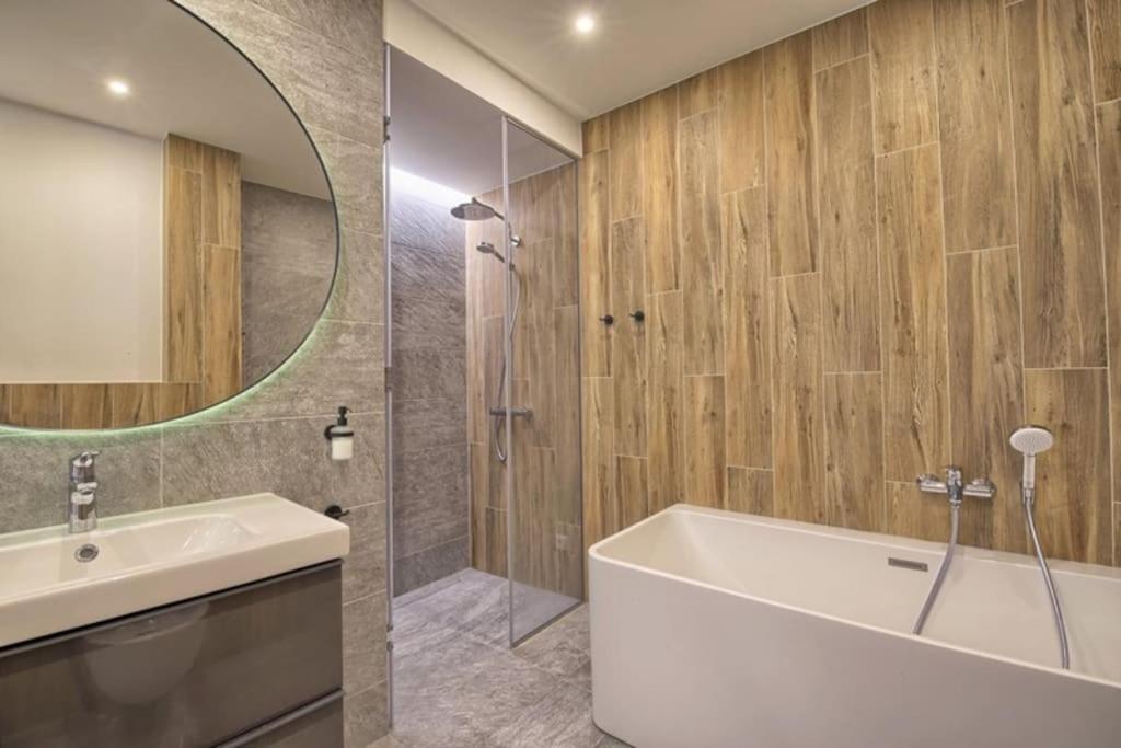 Cosy 3 Room Apartment. Vilnius Esterno foto